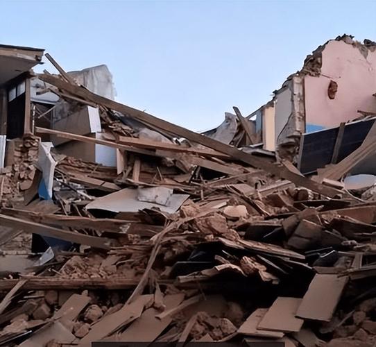 地震4月25日,地震416 地震4月25日,地震416