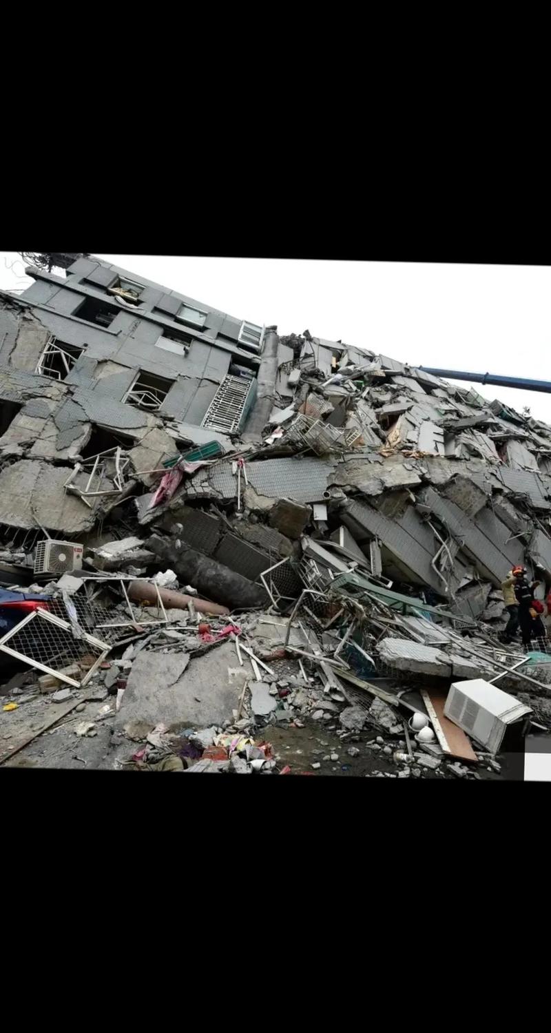 2013年新疆地震-2018新疆地震 2013年新疆地震-2018新疆地震
