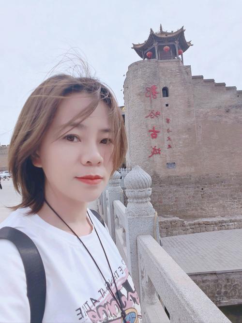 国庆出行美照怎么拍/国庆出游拍照姿势 国庆出行美照怎么拍/国庆出游拍照姿势