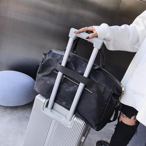 出行收纳衣服包包,旅行收纳衣服 出行收纳衣服包包,旅行收纳衣服