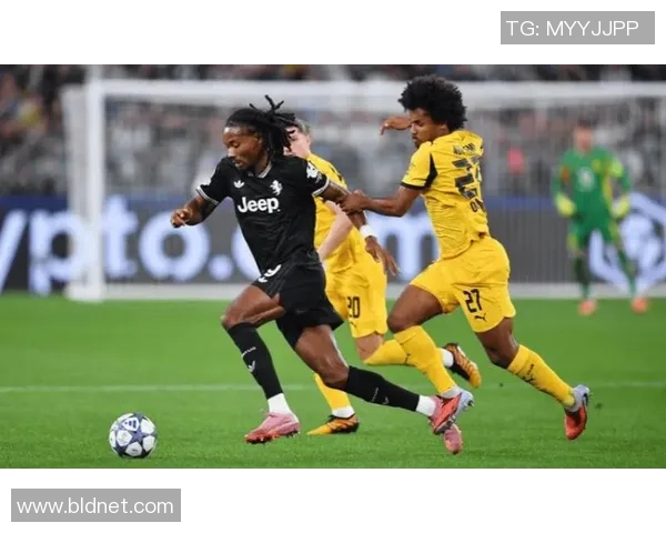 欧冠激战：AC米兰凭乌龙球小胜皇马战术解析与精彩瞬间回顾