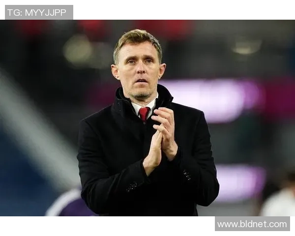 足总杯激战曼联绝杀那不勒斯全场沸腾数据解析精彩瞬间