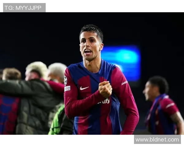 世界杯精彩对决巴萨与阿森纳战成平局神奇扑救引发全场热潮