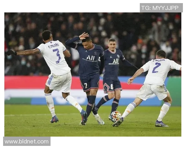 足总杯惊天冷门巴黎圣日耳曼3-0战胜皇马乌龙球成关键瞬间