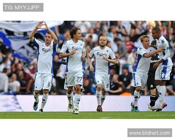 友谊赛阿森纳与那不勒斯战平点球大战引发争议与热议