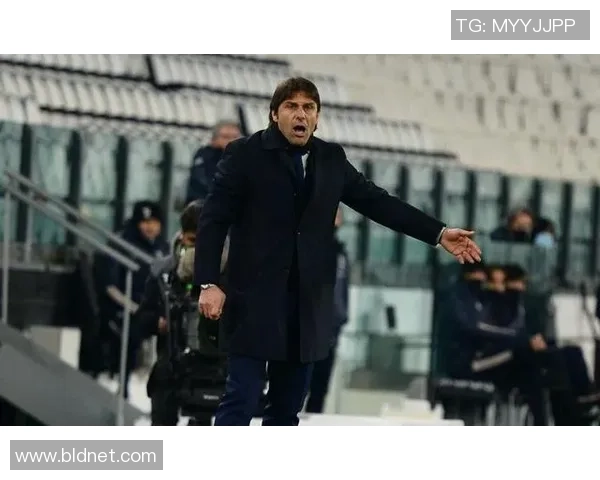 欧冠激战：皇马狂胜AC米兰6-2红牌事件引发全场热议与十大精彩进球回顾